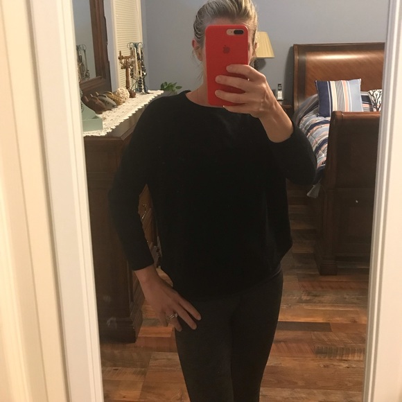 Sweet Romeo Sweater - Picture 5 of 8